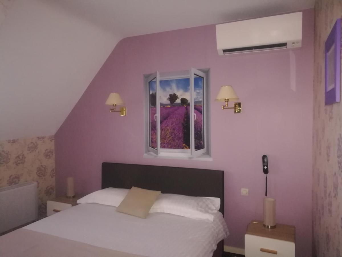 Contact Hotel Du Relais Thouars Esterno foto