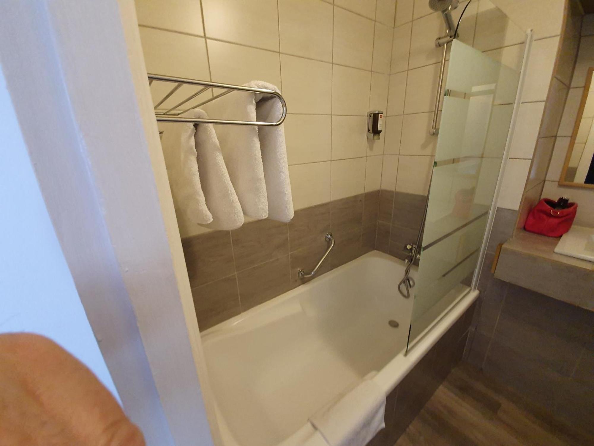 Contact Hotel Du Relais Thouars Camera foto