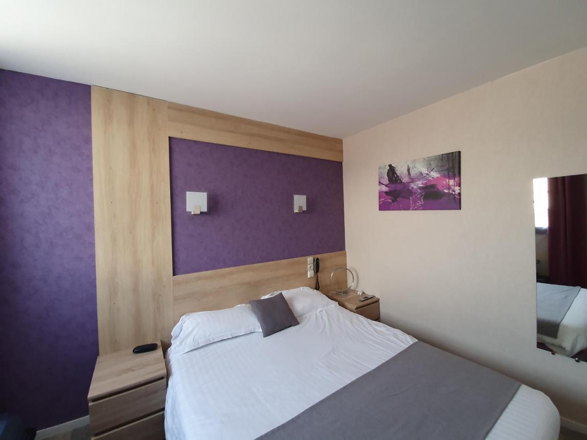 Contact Hotel Du Relais Thouars Esterno foto