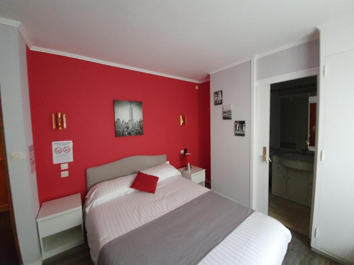 Contact Hotel Du Relais Thouars Esterno foto